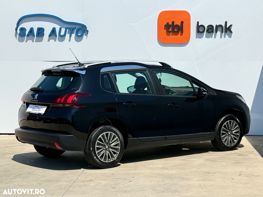 Peugeot 2008 PureTech 82 Allure - 23