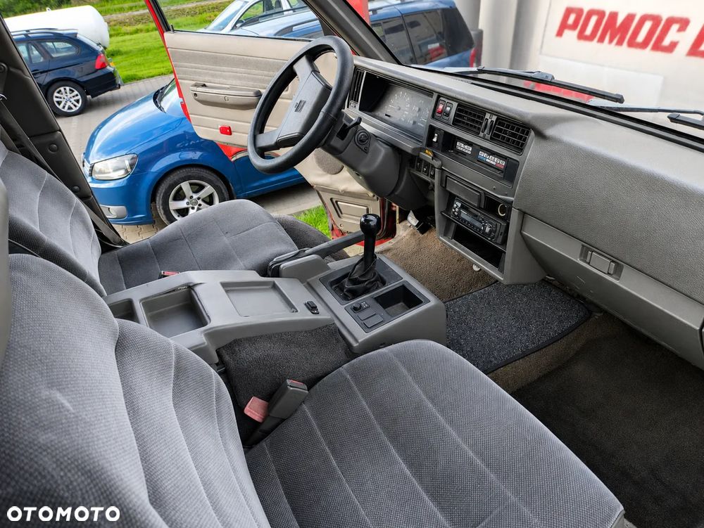 Nissan Vanette - 5