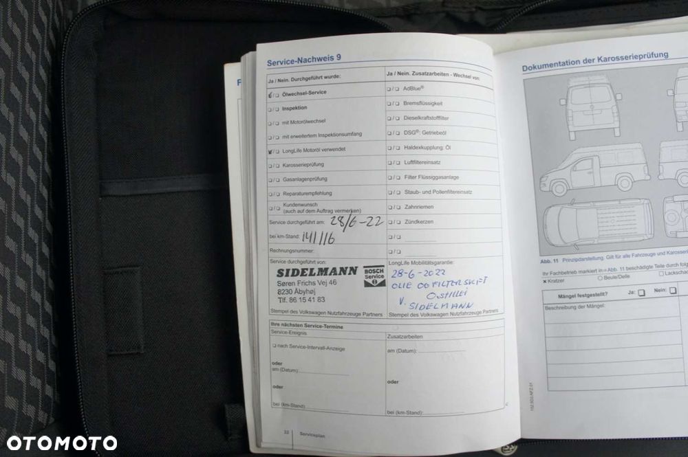 Volkswagen Caravelle - 25