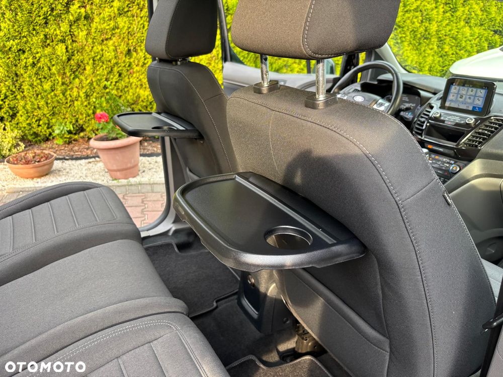 Ford Tourneo Connect Grand - 9