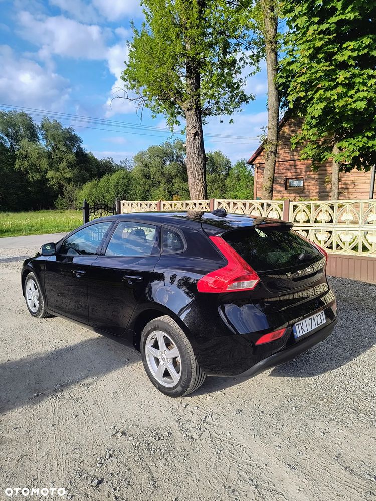 Volvo V40 D2 - 6