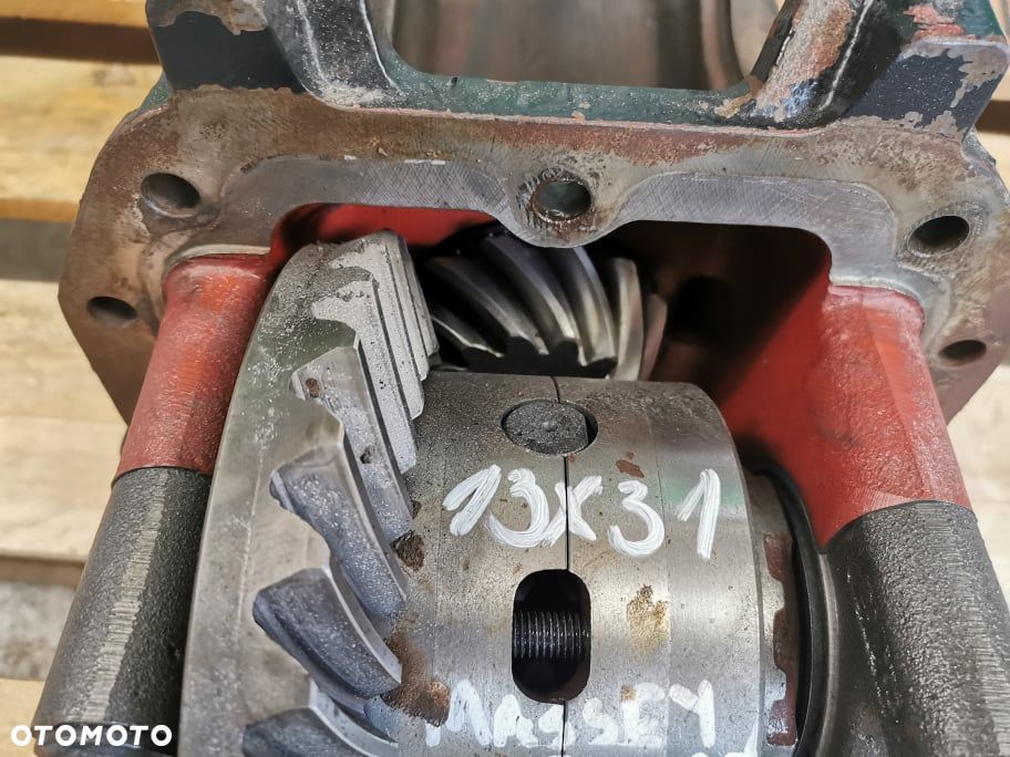 Atak kompletny Spicer 9X35 {Manitou MLT....} - 4