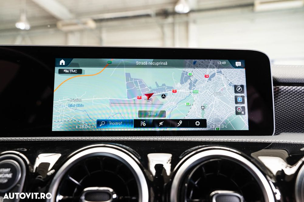 Mercedes-Benz CLA 200 d 8G-DCT - 17