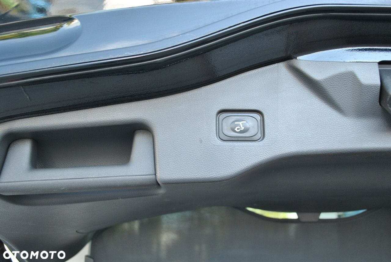 Ford Mondeo 2.0 EcoBlue Titanium - 11