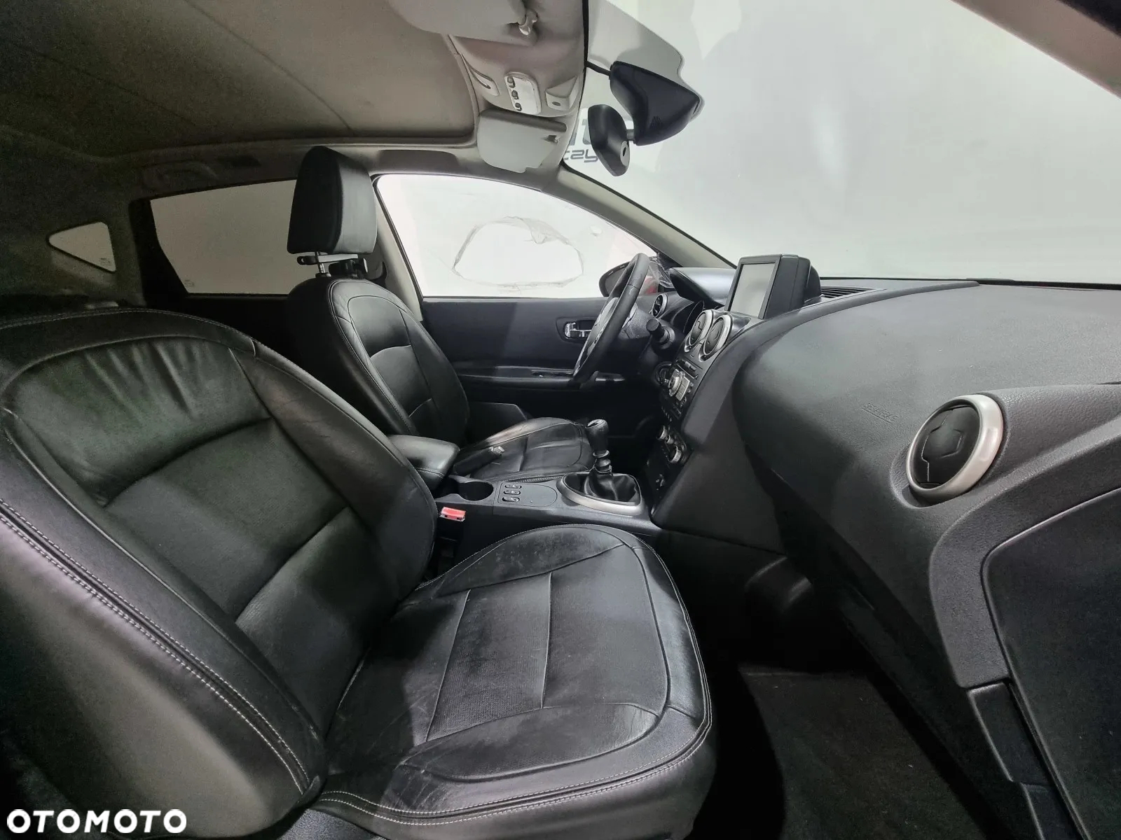 Nissan Qashqai - 12