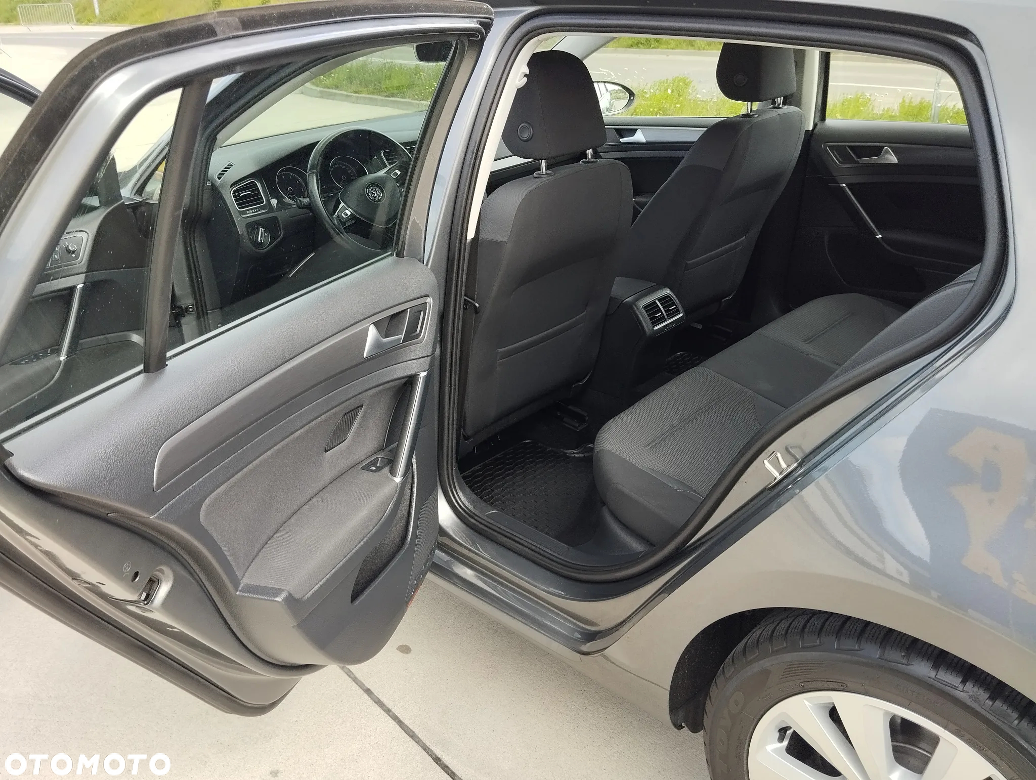Volkswagen Golf VII 1.5 TSI BMT Comfortline - 18