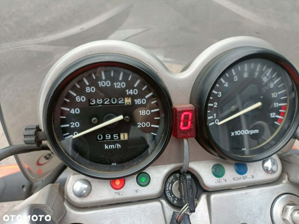 Suzuki GS - 6