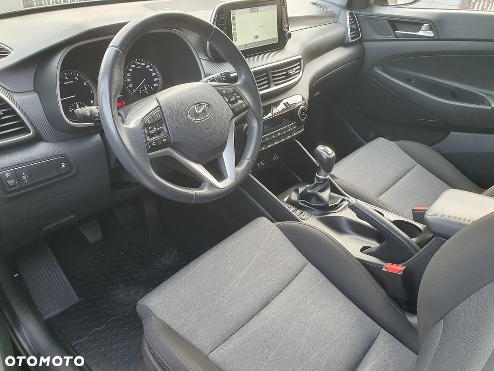 Hyundai Tucson 1.6 GDi 2WD Pure - 18