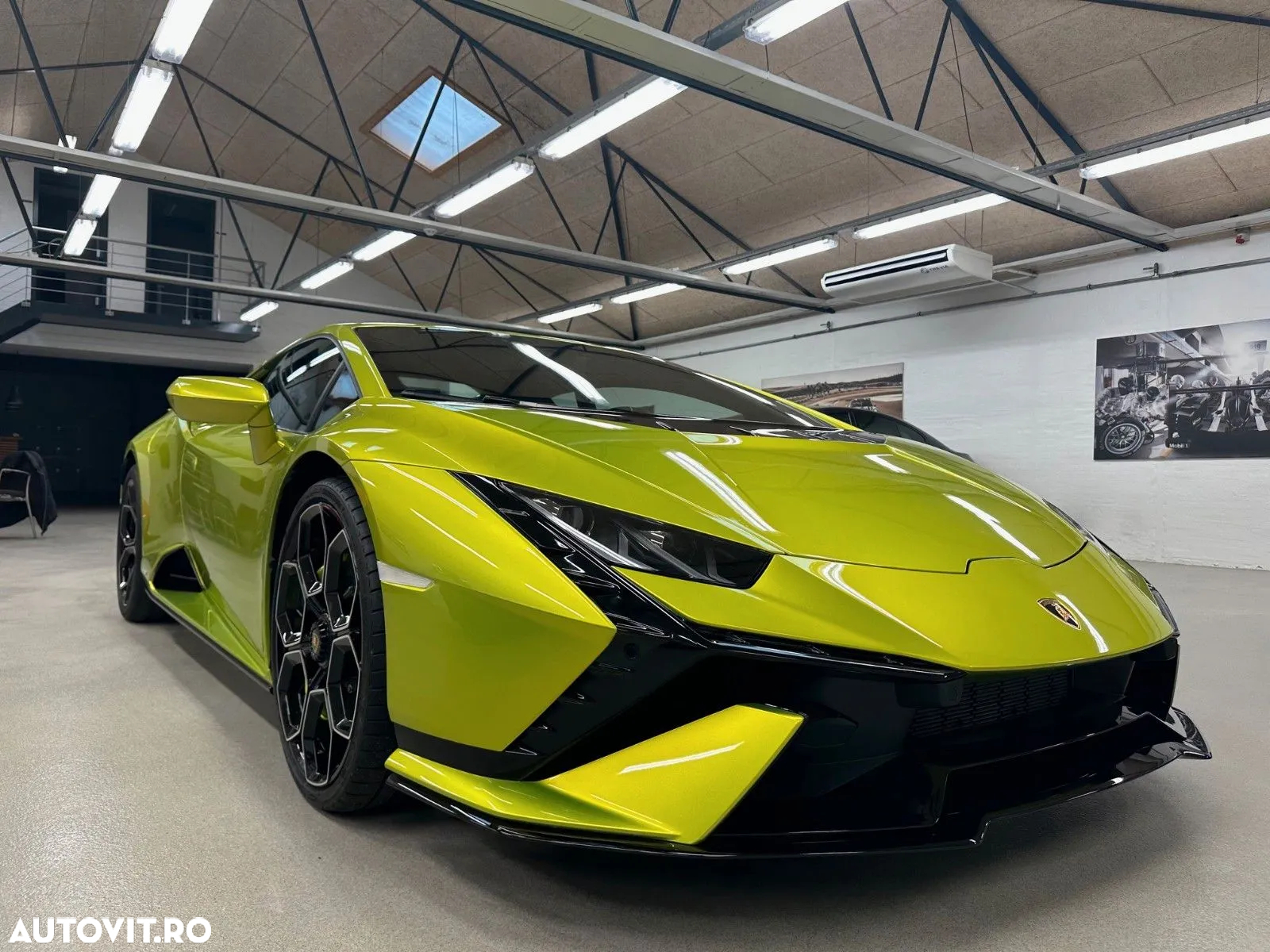 Lamborghini Huracan - 3