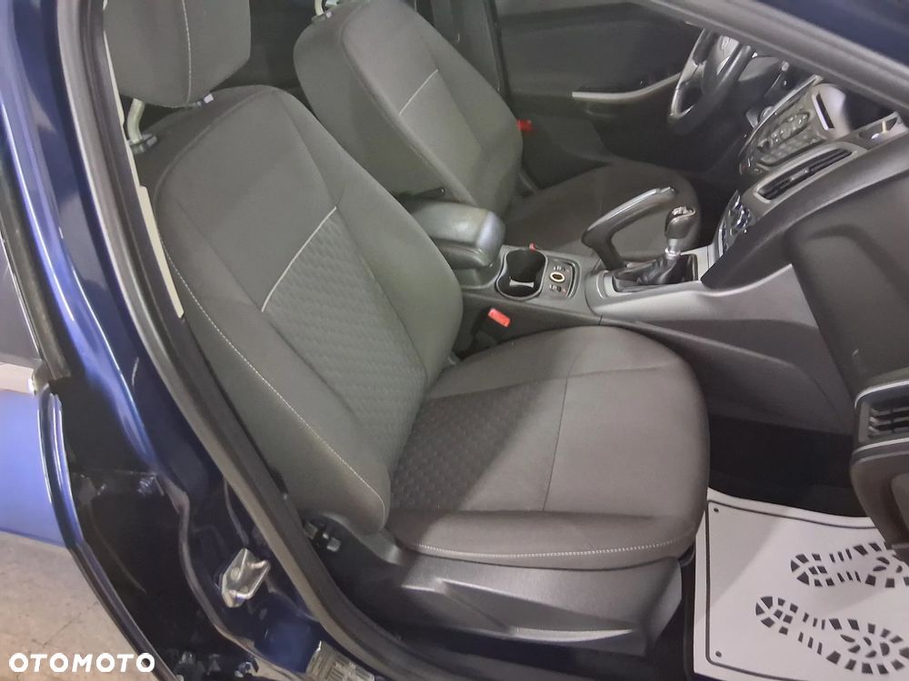 Ford Focus - 11