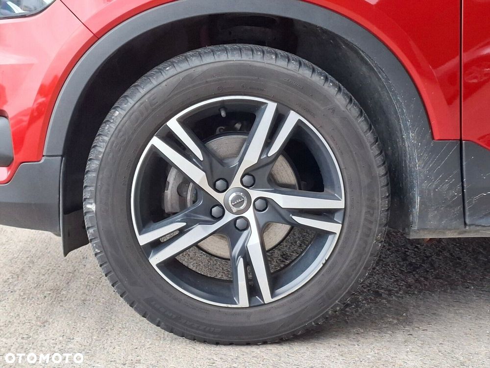 Volvo XC 40 - 4