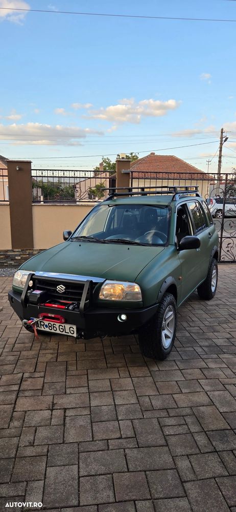 Suzuki Grand Vitara 2.0 Comfort Style - 2