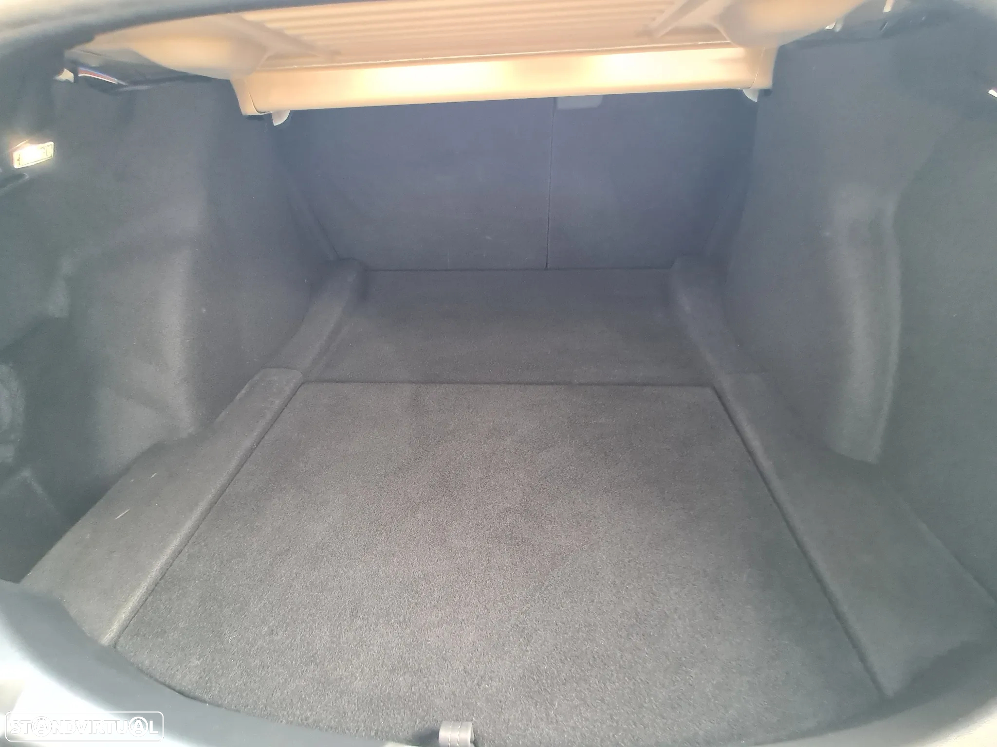 Tesla Model 3 Standard Range Plus RWD - 14