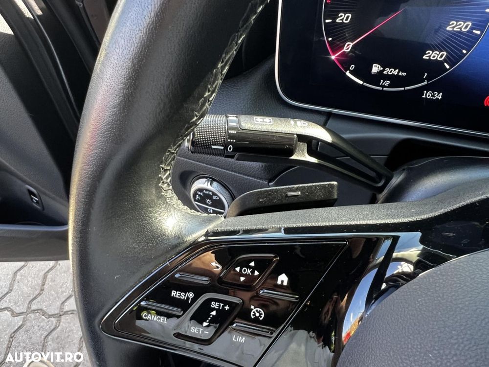 Mercedes-Benz C 220 d MHEV - 13