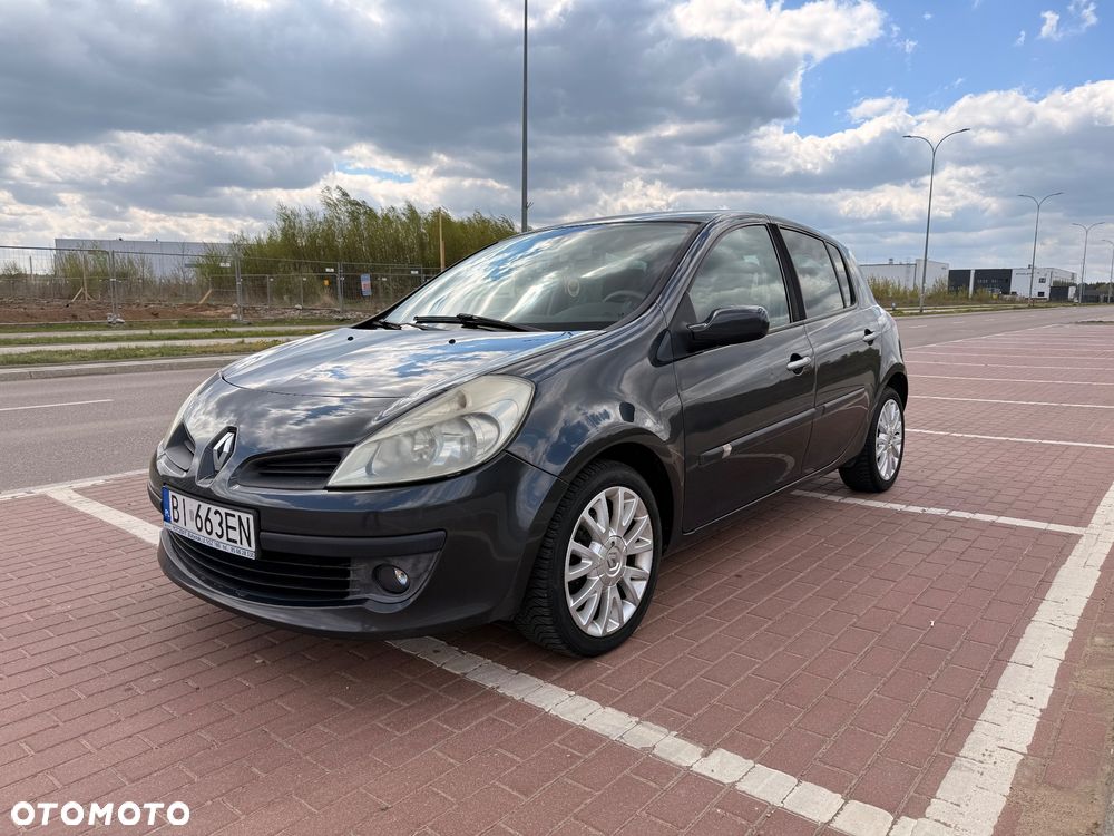 Renault Clio 1.5 dCi Dynamique - 4