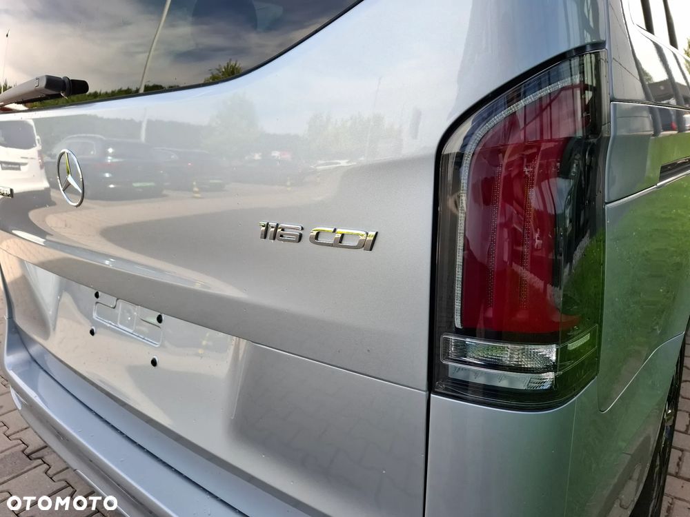 Mercedes-Benz Vito Tourer L2 Pro 9G-Tronic 447.703 - 11