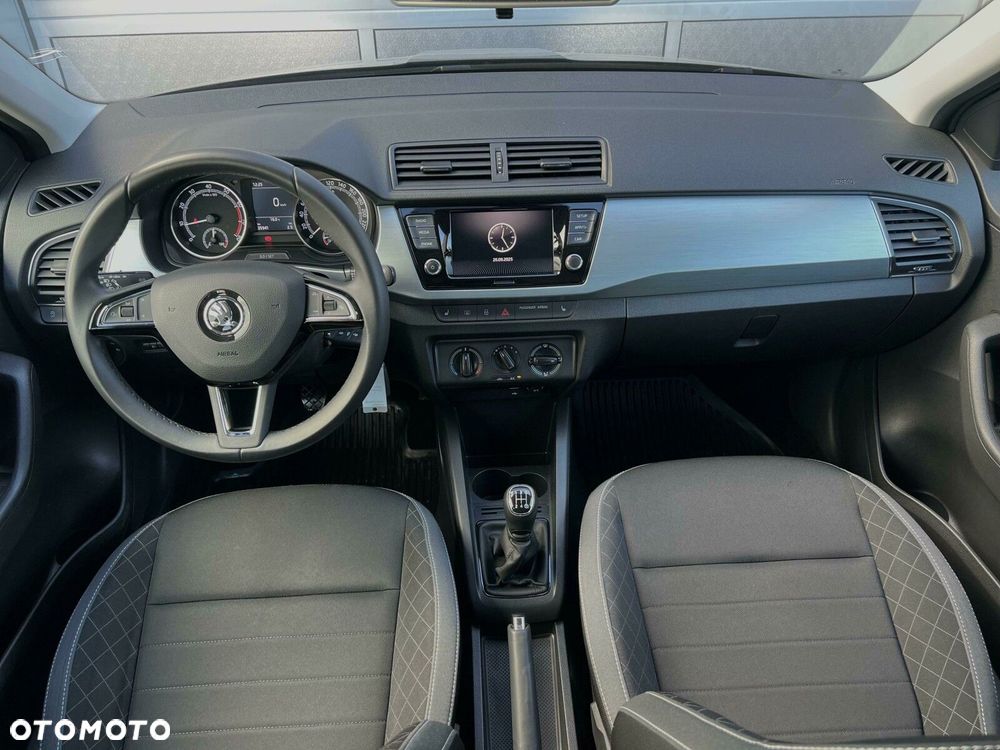 Skoda Fabia 1.0 Ambition - 22