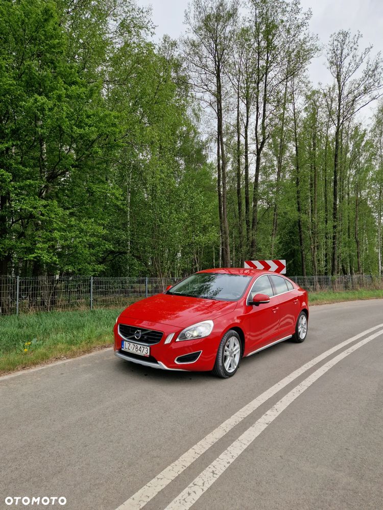 Volvo S60 - 1