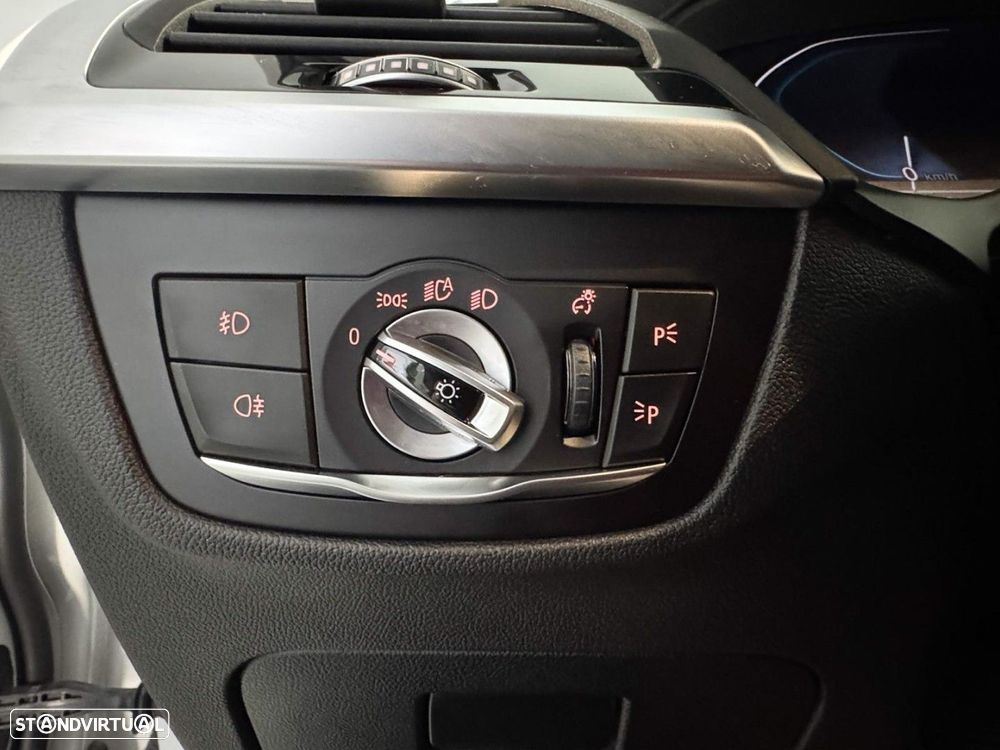 BMW X3 30 e xDrive xLine - 36