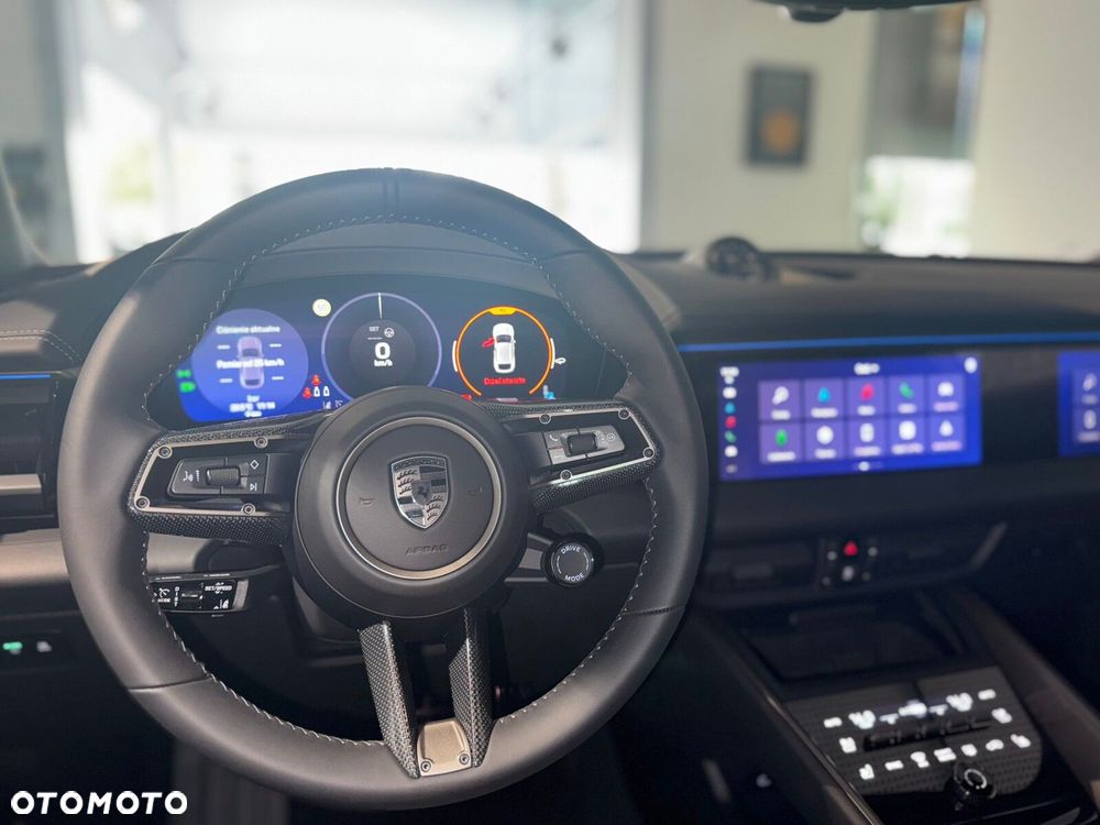 Porsche Macan - 19