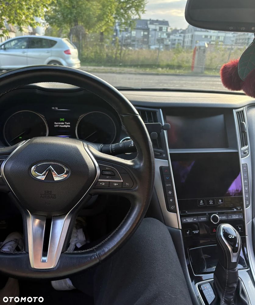 Infiniti Q60 Q60S 3.0t AWD Sport Tech - 8