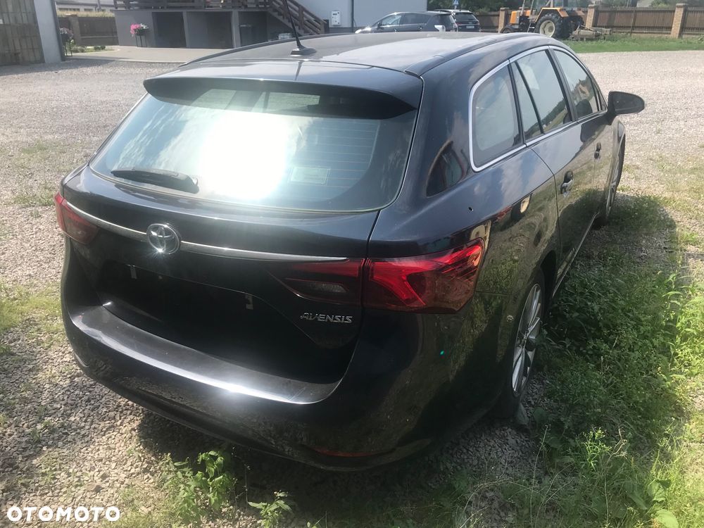 Toyota Avensis - 3