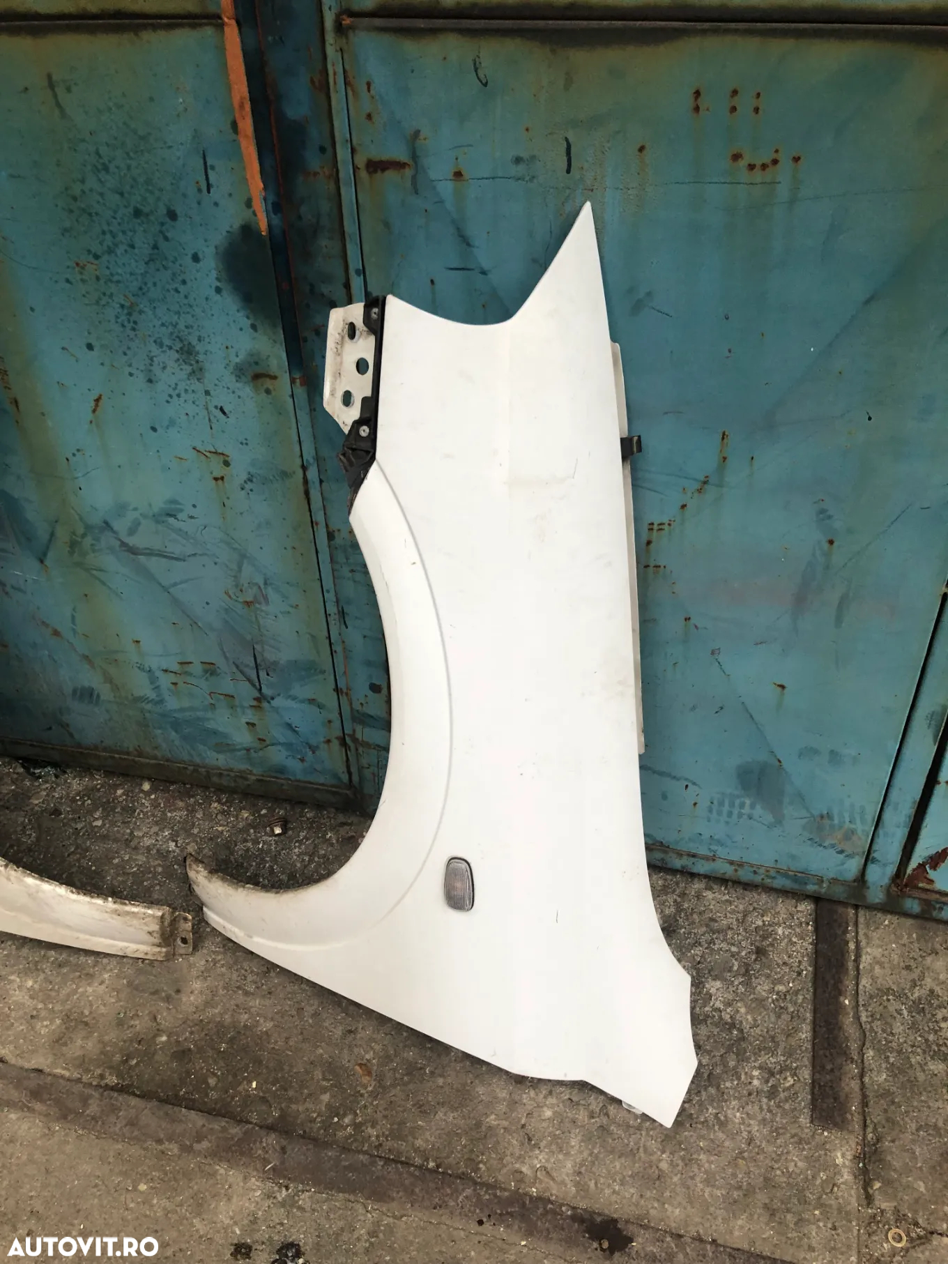 Aripa stanga/Aripa dreapta fata Opel Astra G alb - 8