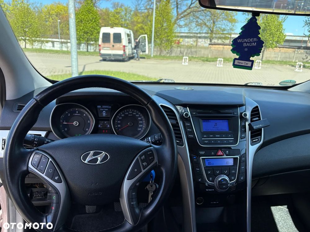 Hyundai i30 1.6 CRDi Comfort - 8
