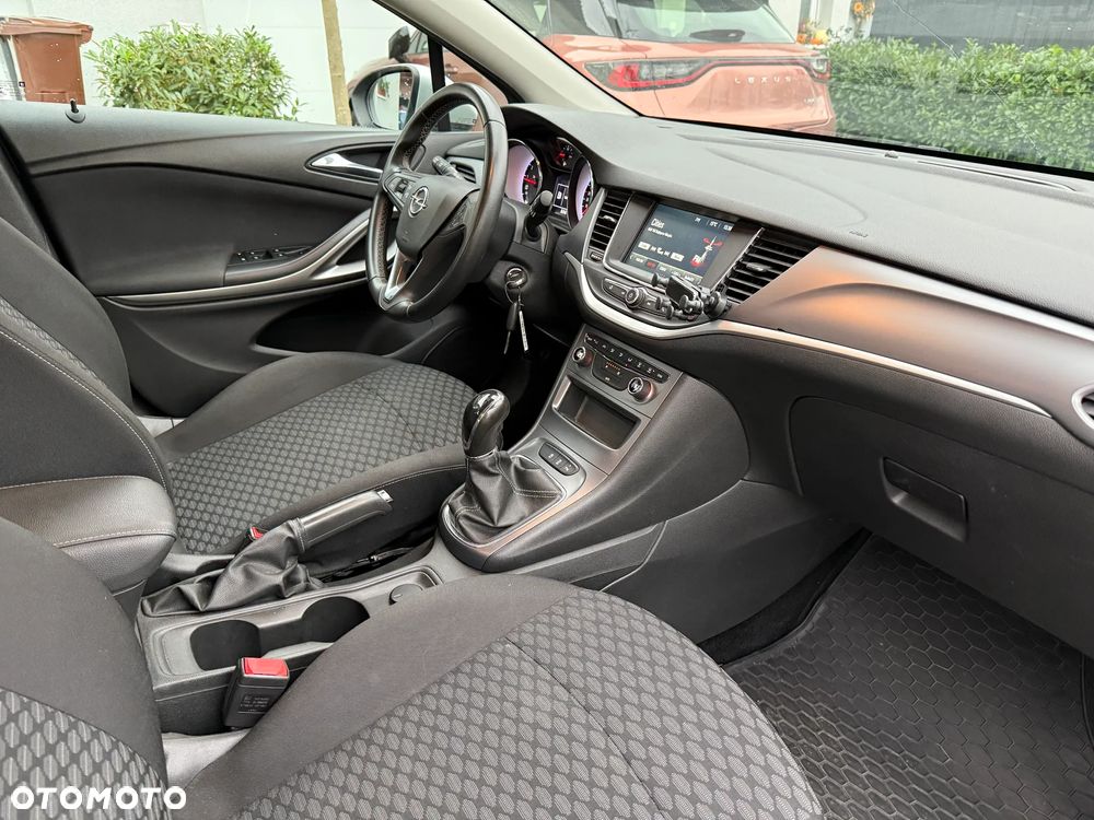 Opel Astra V 1.4 T Enjoy S&S - 9