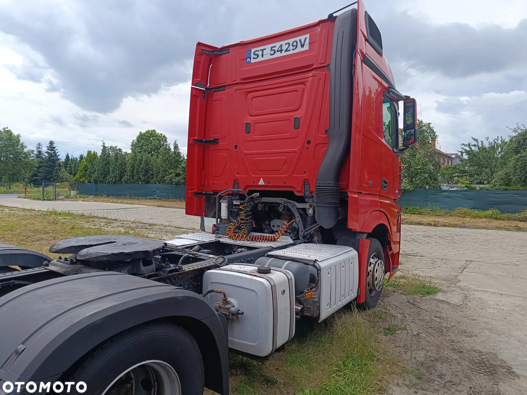 Mercedes-Benz Actros - 9