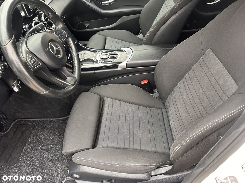 Mercedes-Benz Klasa C 180 (BlueTEC) d 7G-TRONIC Avantgarde - 30