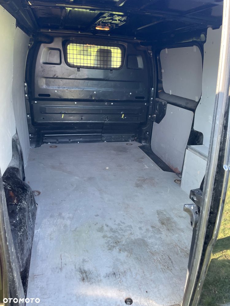 Opel Vivaro C - 10