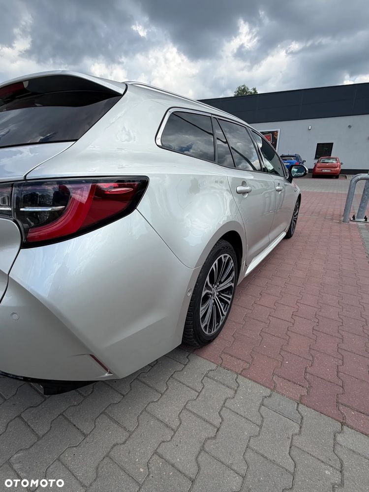 Toyota Corolla - 8
