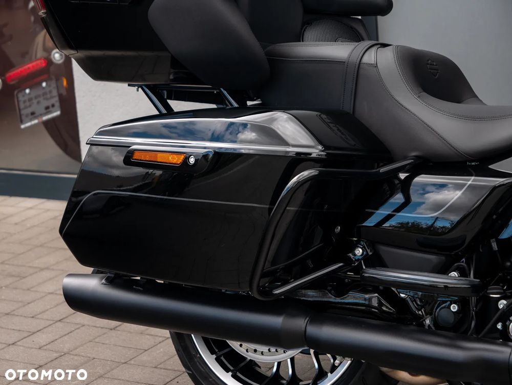 Harley-Davidson Touring Road Glide - 10