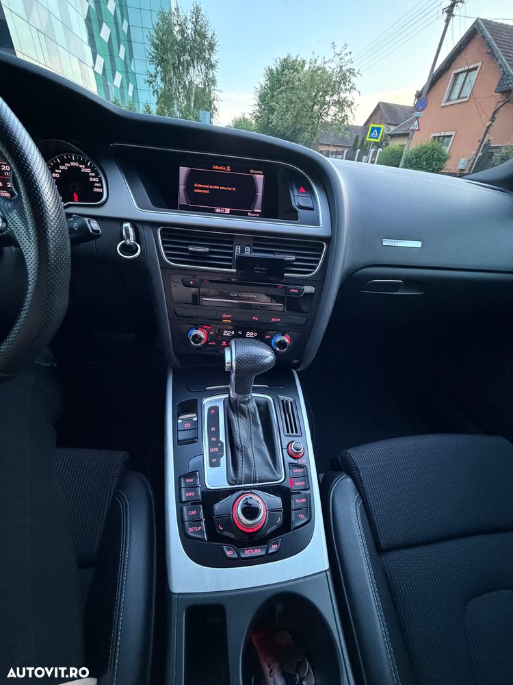 Audi A5 2.0 TDI Multitronic - 12
