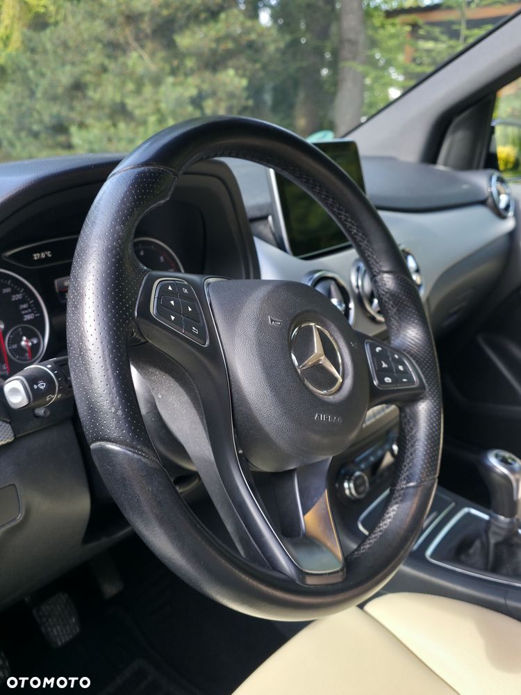 Mercedes-Benz Klasa B 200 (CDI) d AMG Line - 12
