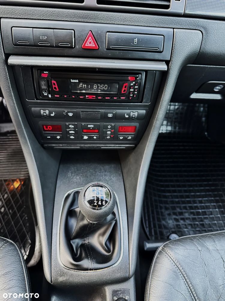 Audi A6 Limousine 1.9 TDI - 17
