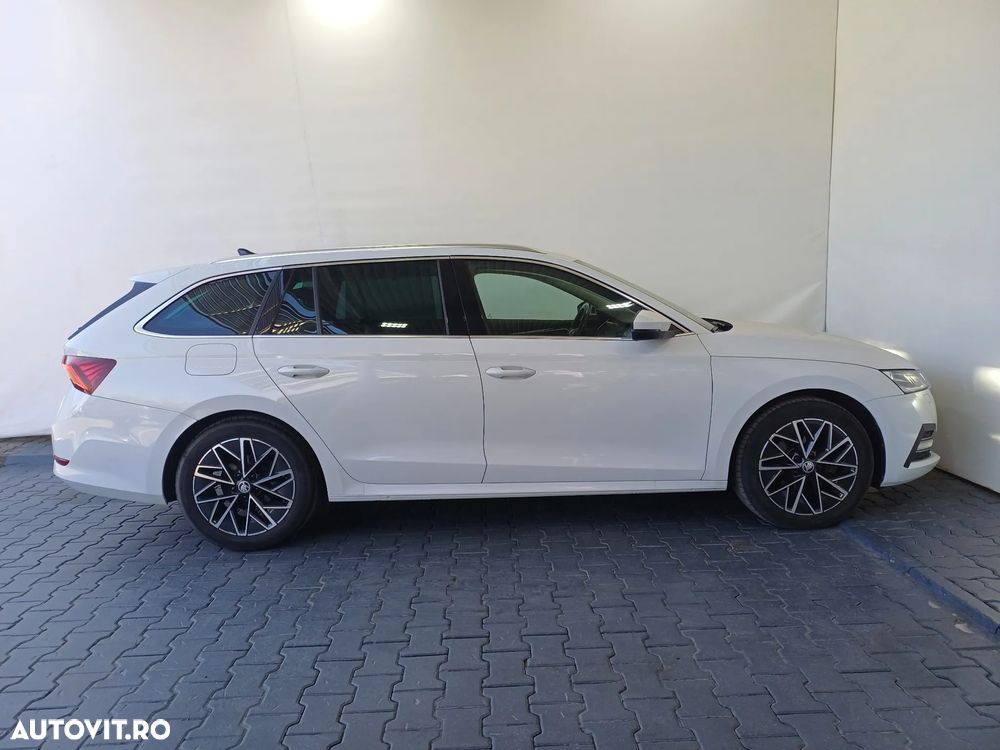 Skoda Octavia 2.0 TDI DSG Style - 38