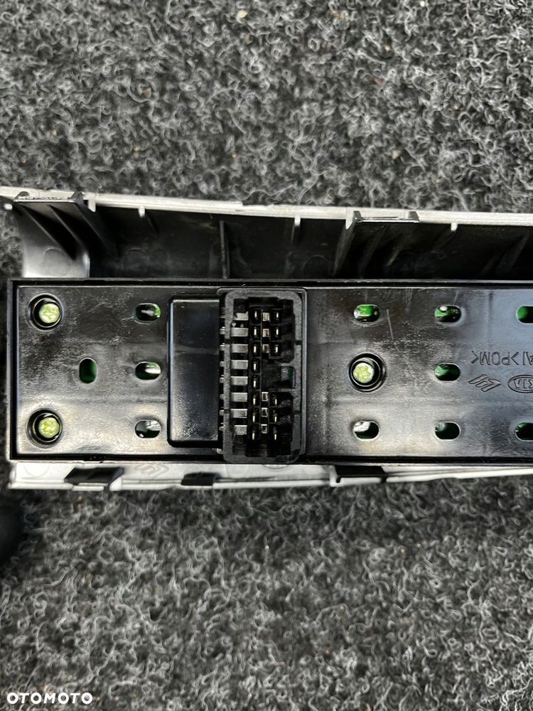 przełącznik szyb lusterek kia sportage II 4834931110 - 11