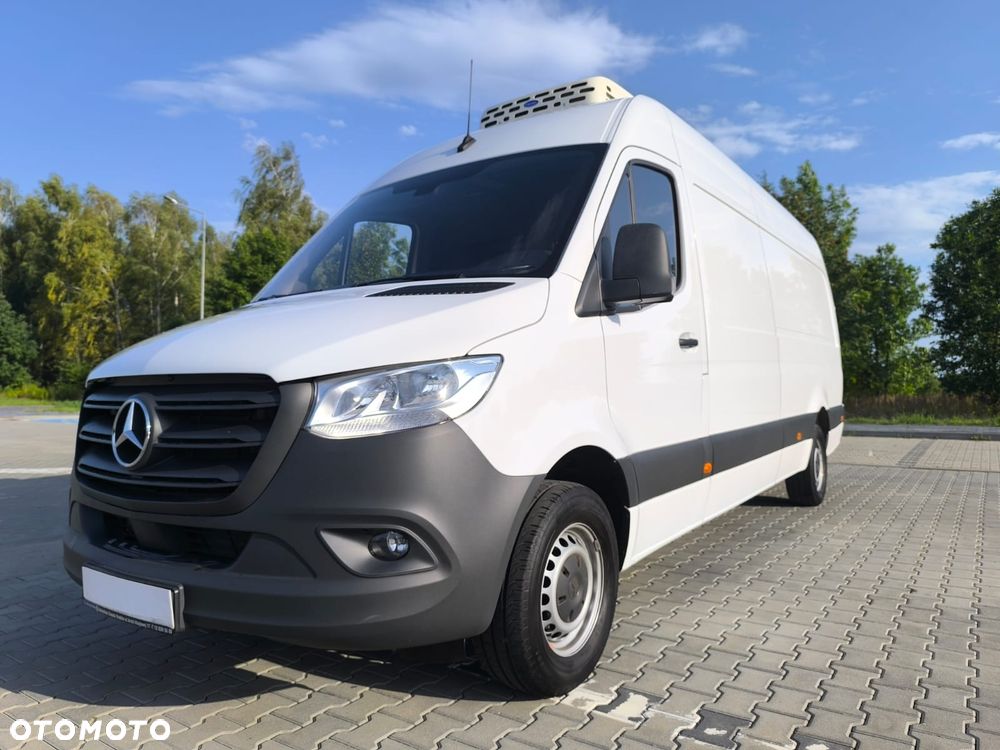 Mercedes-Benz Sprinter 315, Automat, Mroźnia, Chłodnia + Funkcja Grzania, Długi (4.25m) - 32