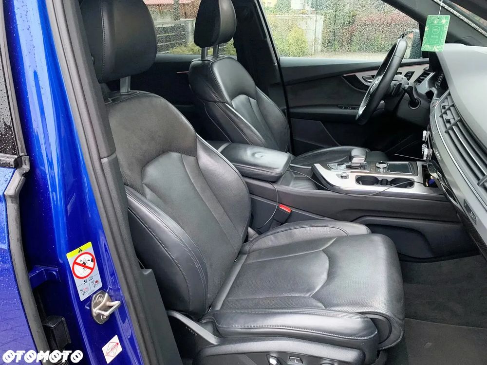 Audi SQ7 - 23