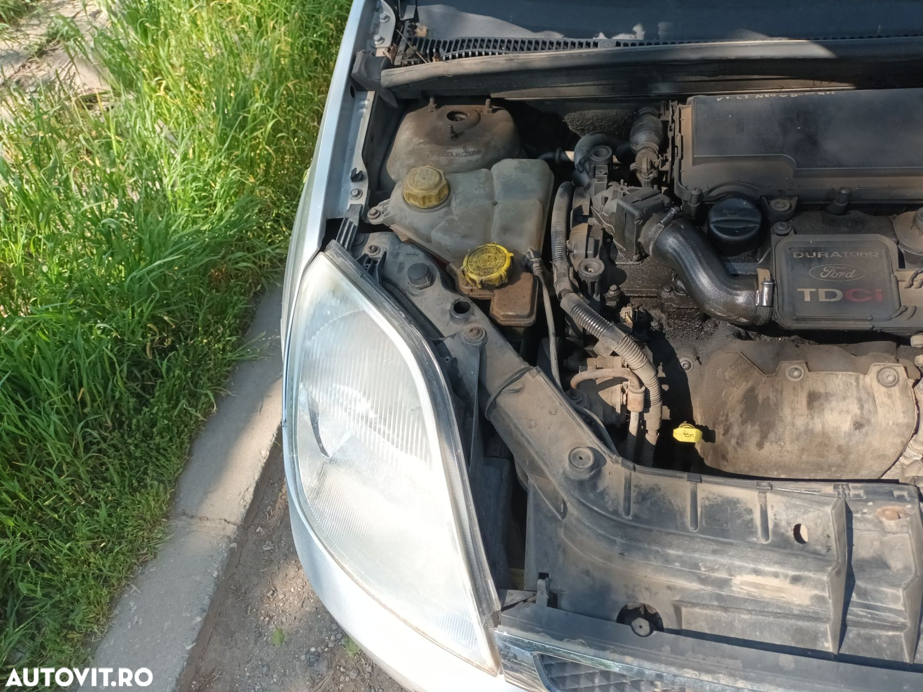 Dezmembrari  Ford FIESTA Mk 5  2001  > 2010 1.4 TDCi Motorina - 4