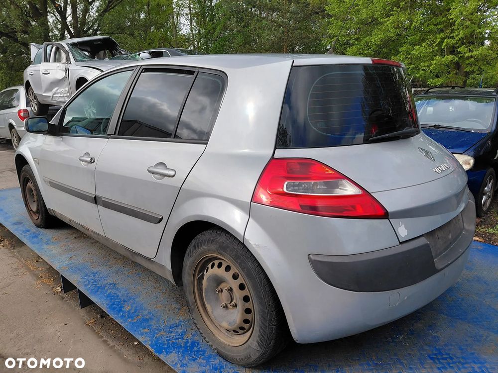 Na części: Renault Megane  Rok 2006 Pojemność 1870 Moc 96 Diesel - 4
