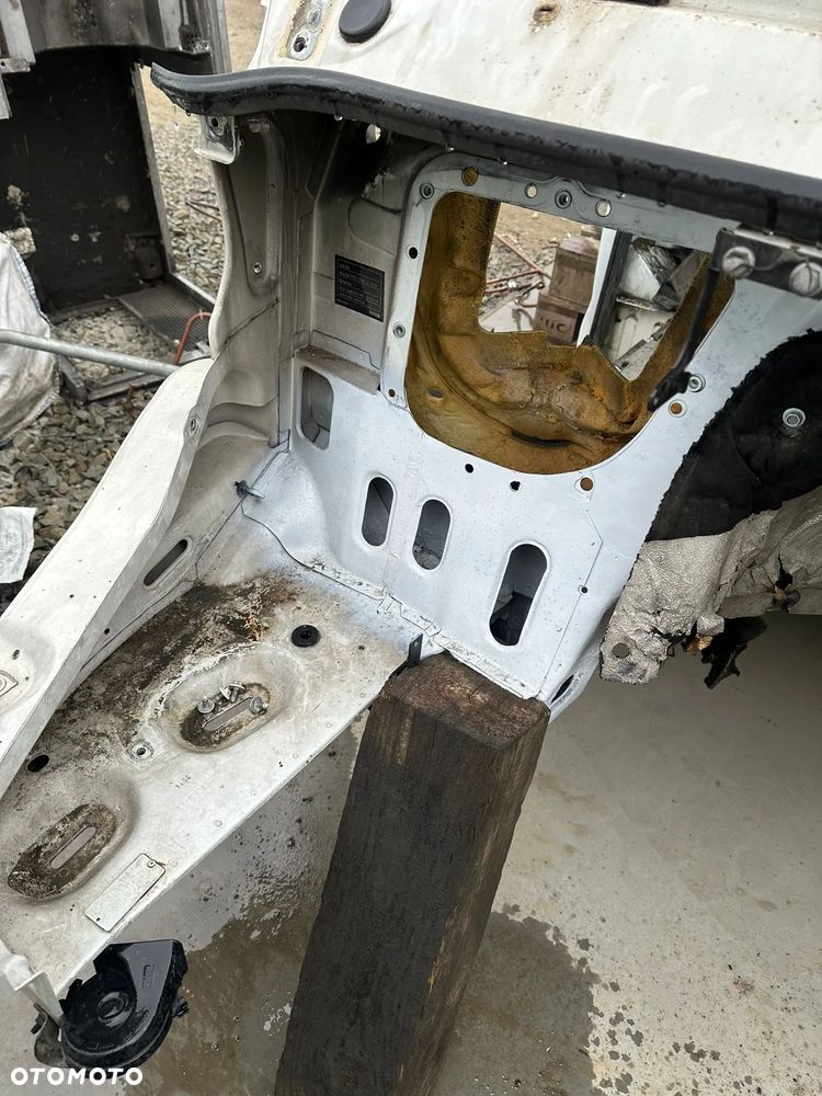 KABINA IVECO DAILY 2014- SZKIELET - 7