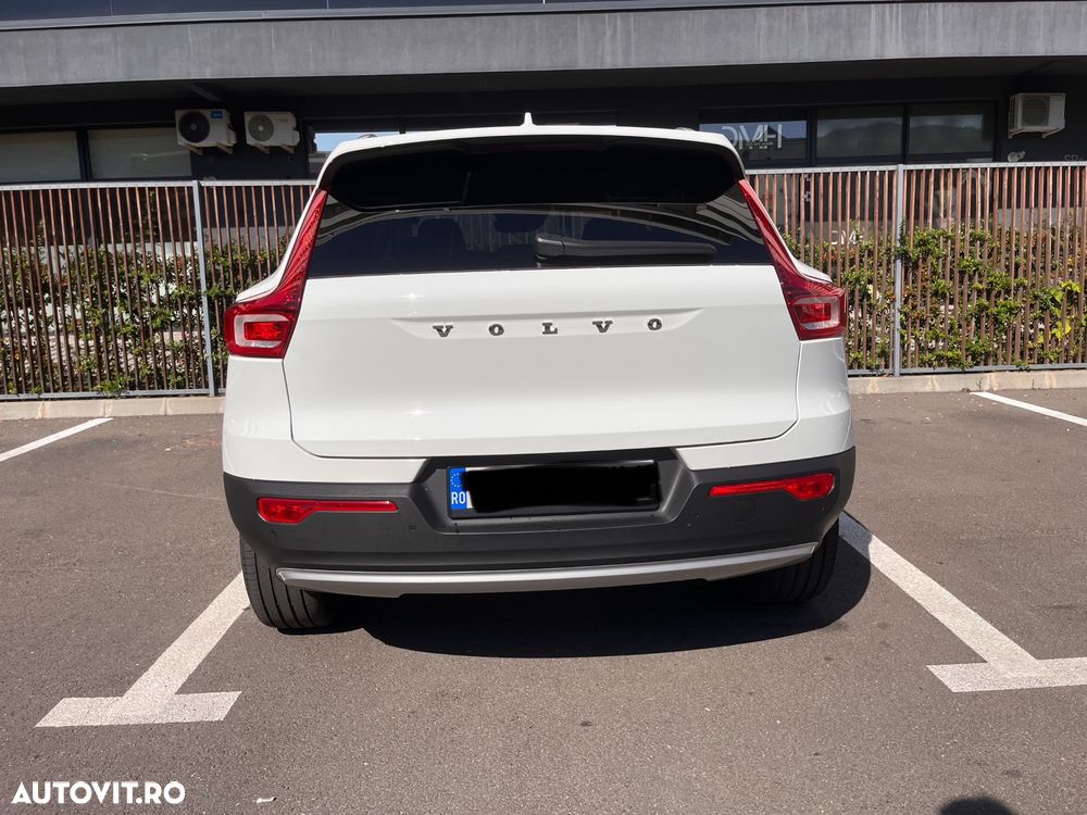 Volvo XC 40 T4 Momentum Pro - 6