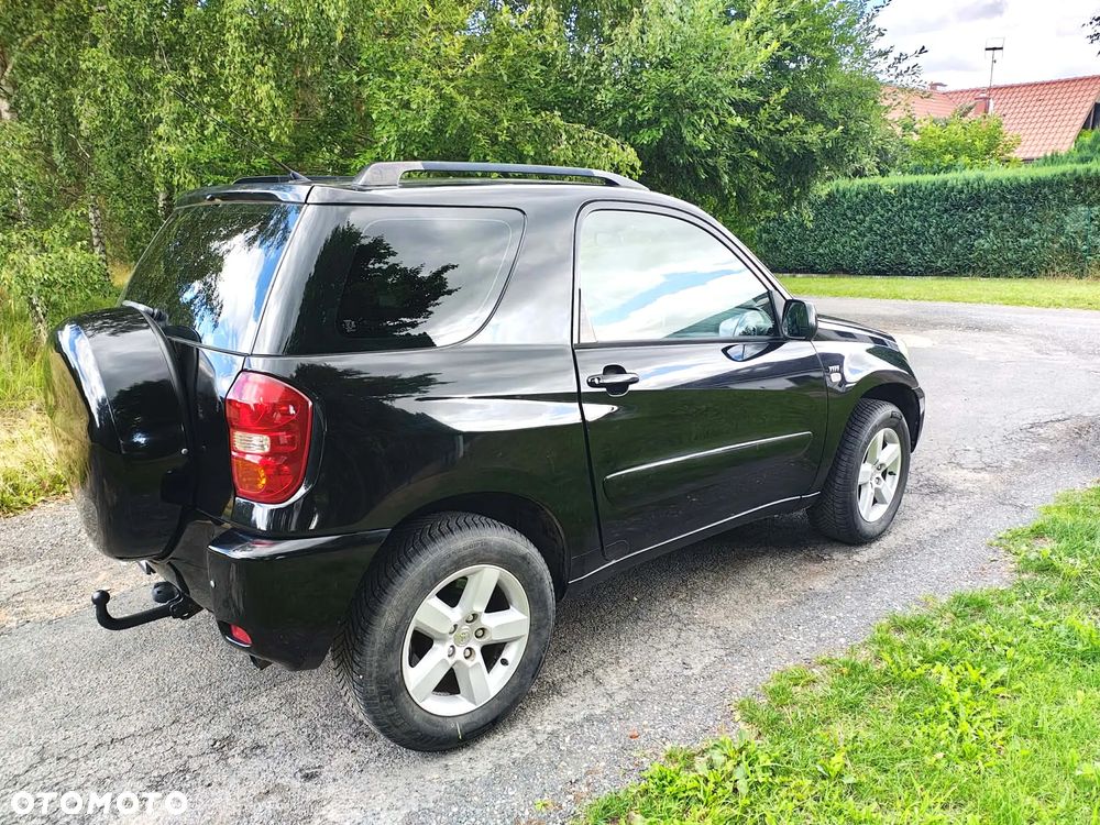 Toyota RAV4 1.8 VVT-i Terra 2WD - 19