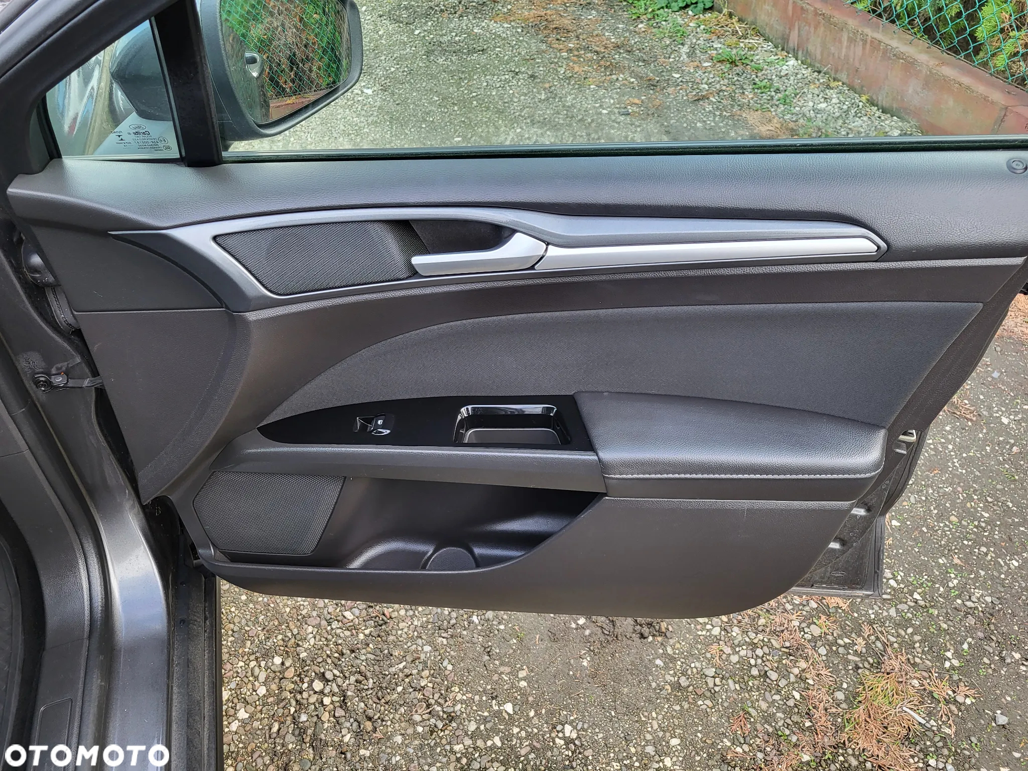 Ford Mondeo - 21