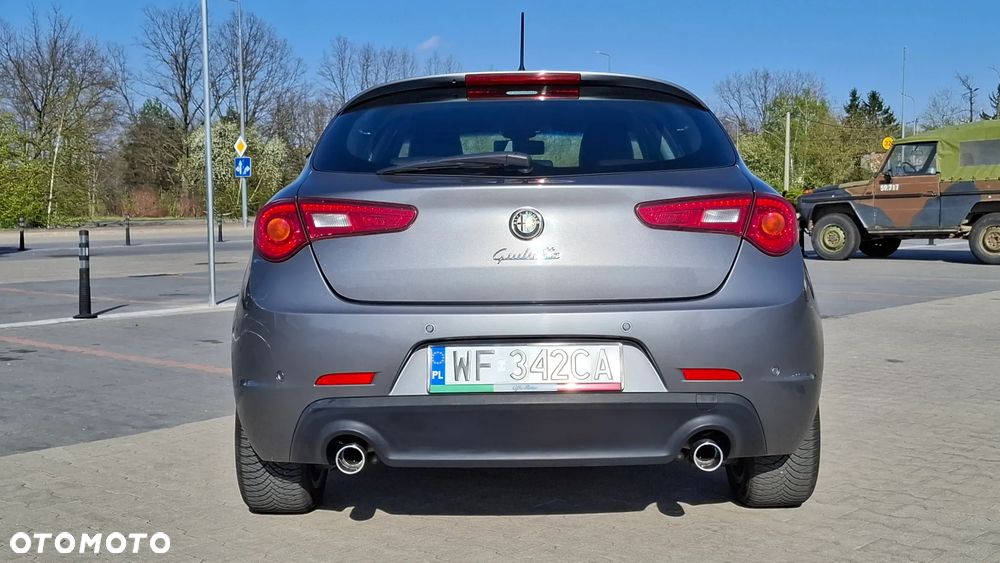 Alfa Romeo Giulietta 2.0 JTDM 16V Turismo - 6