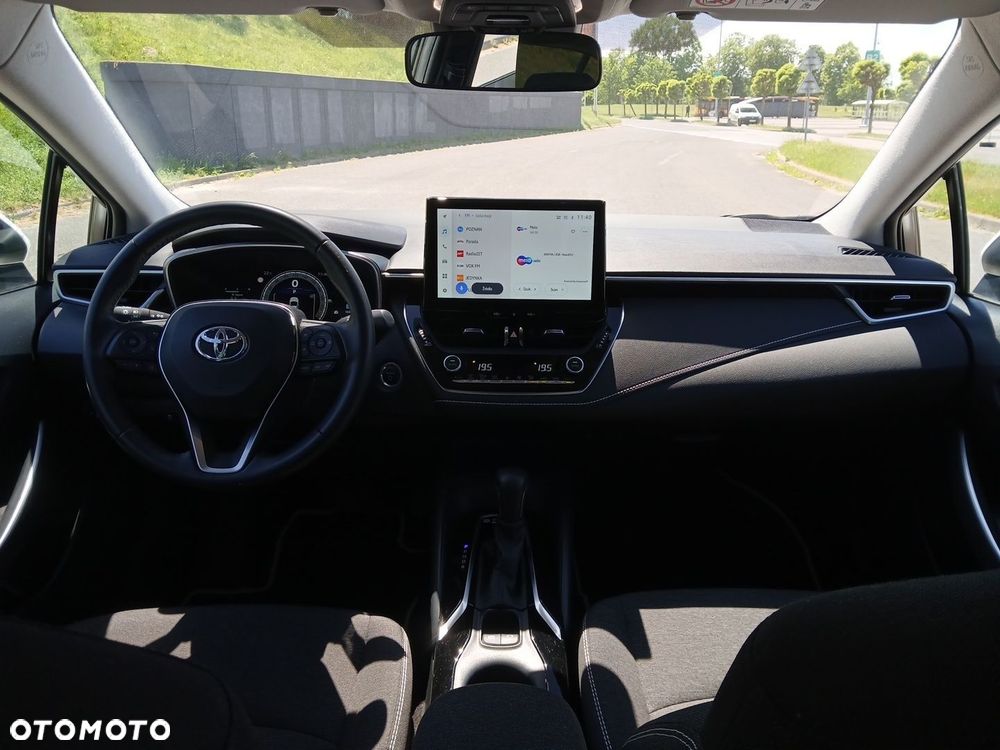 Toyota Corolla 1.8 Hybrid Comfort - 23