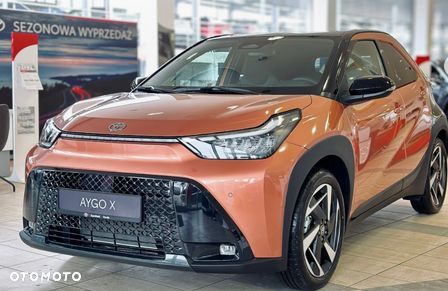 Toyota Aygo X Hybrid 1.5 Style e-CVT - 2